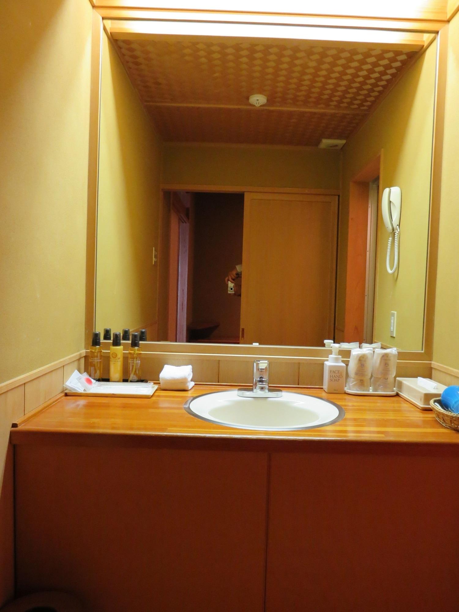 Hotel Senjukaku Jamanouči Exteriér fotografie